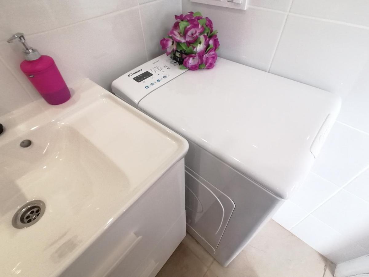 Small Studio, 50 M Front Of The Ocean & Free Wifi Playa Feñabe Exteriör bild